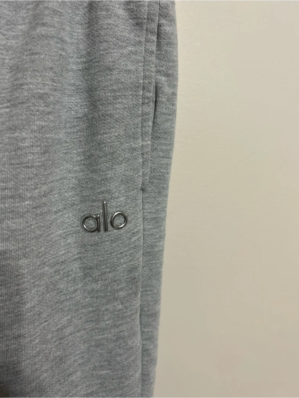 ⭐️Alo Yoga Accolade Sweatpants Gray Small⭐️